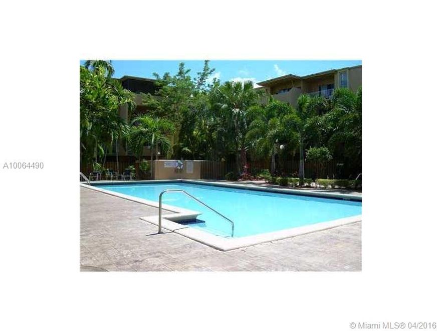 1/1 Penhouse in a quiet and gated community. Laundry room is 15' from front door. Walk to Metro rail station and Dadeland Mall. Easy to show with supra. Good luck!