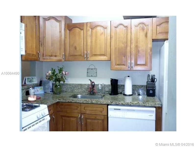 DADELAND GROVE CONDOUNIT - Residential Lease