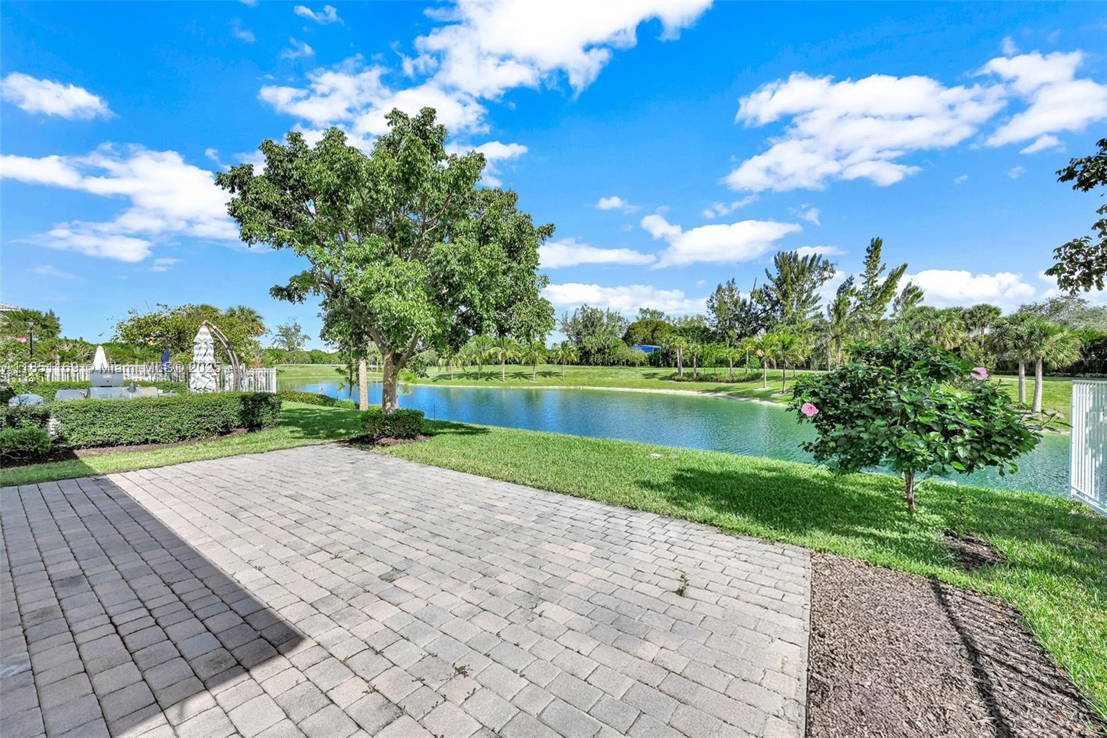 1541 Trailhead Ter