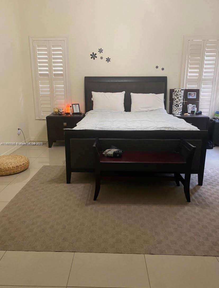SILVER LAKES AT PEMBROKE - Residential Lease