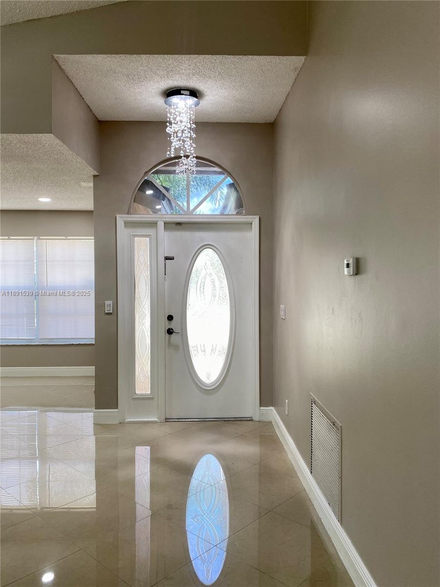 SILVER LAKES AT PEMBROKE - Residential Lease