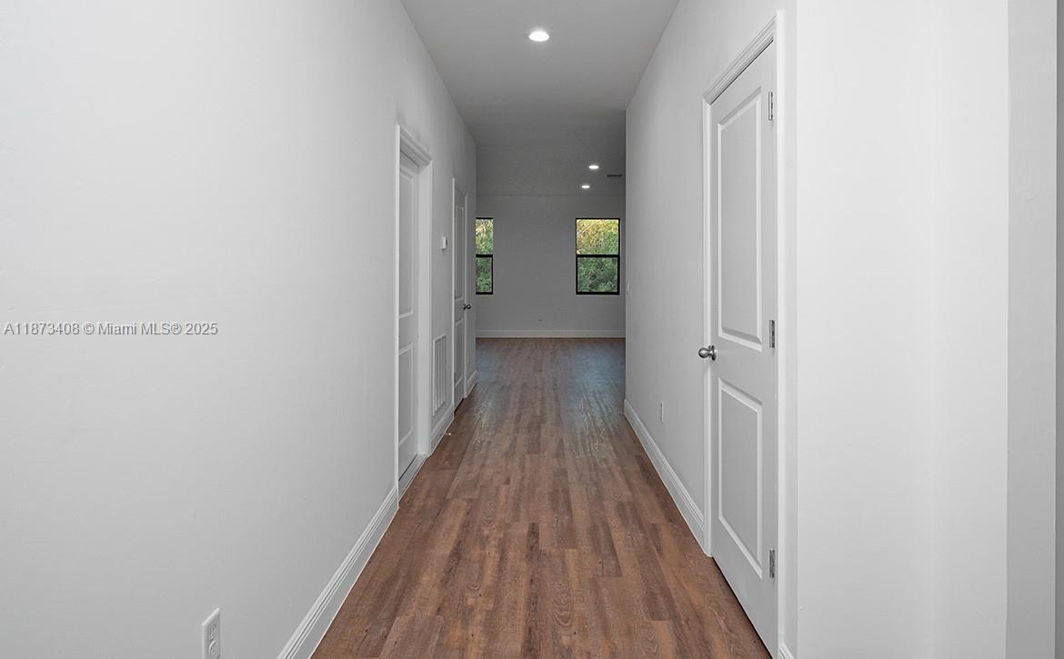 PORT LABELLE - Residential Lease