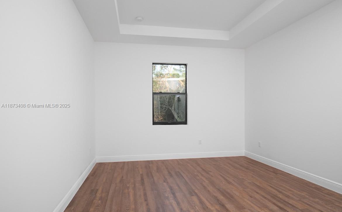 PORT LABELLE - Residential Lease