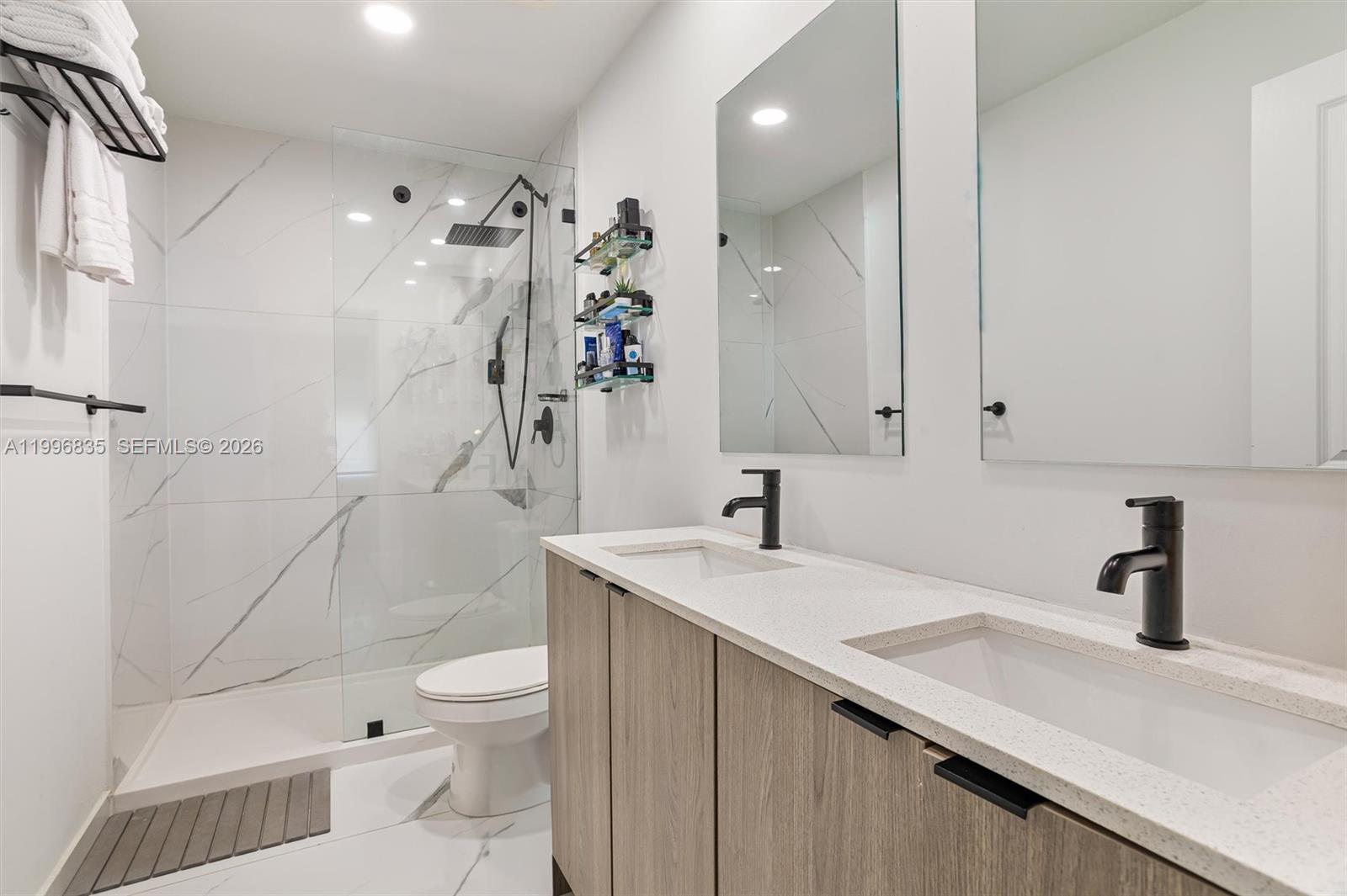 ALBA SUBDIVISION - Residential