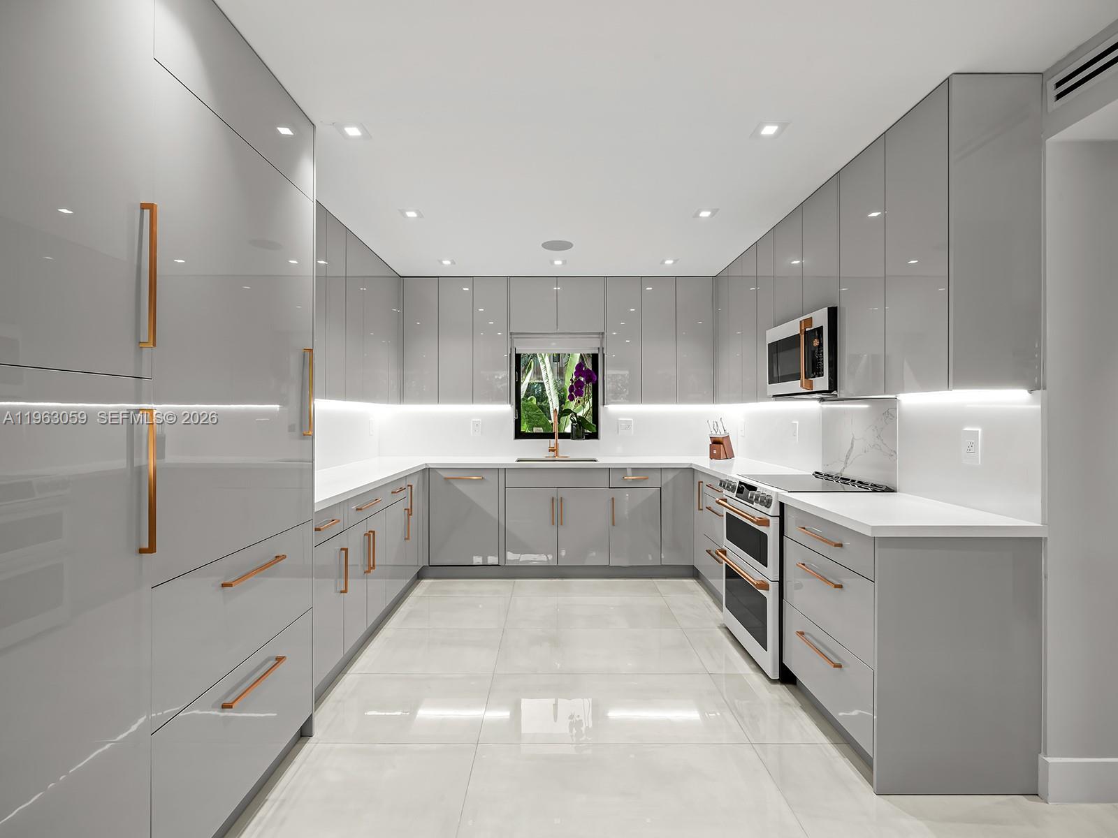 RANCHO VILLAS 1ST ADDN - Residential