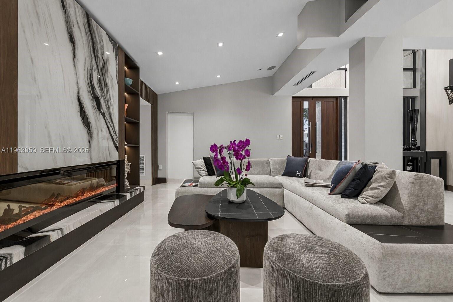 RANCHO VILLAS 1ST ADDN - Residential