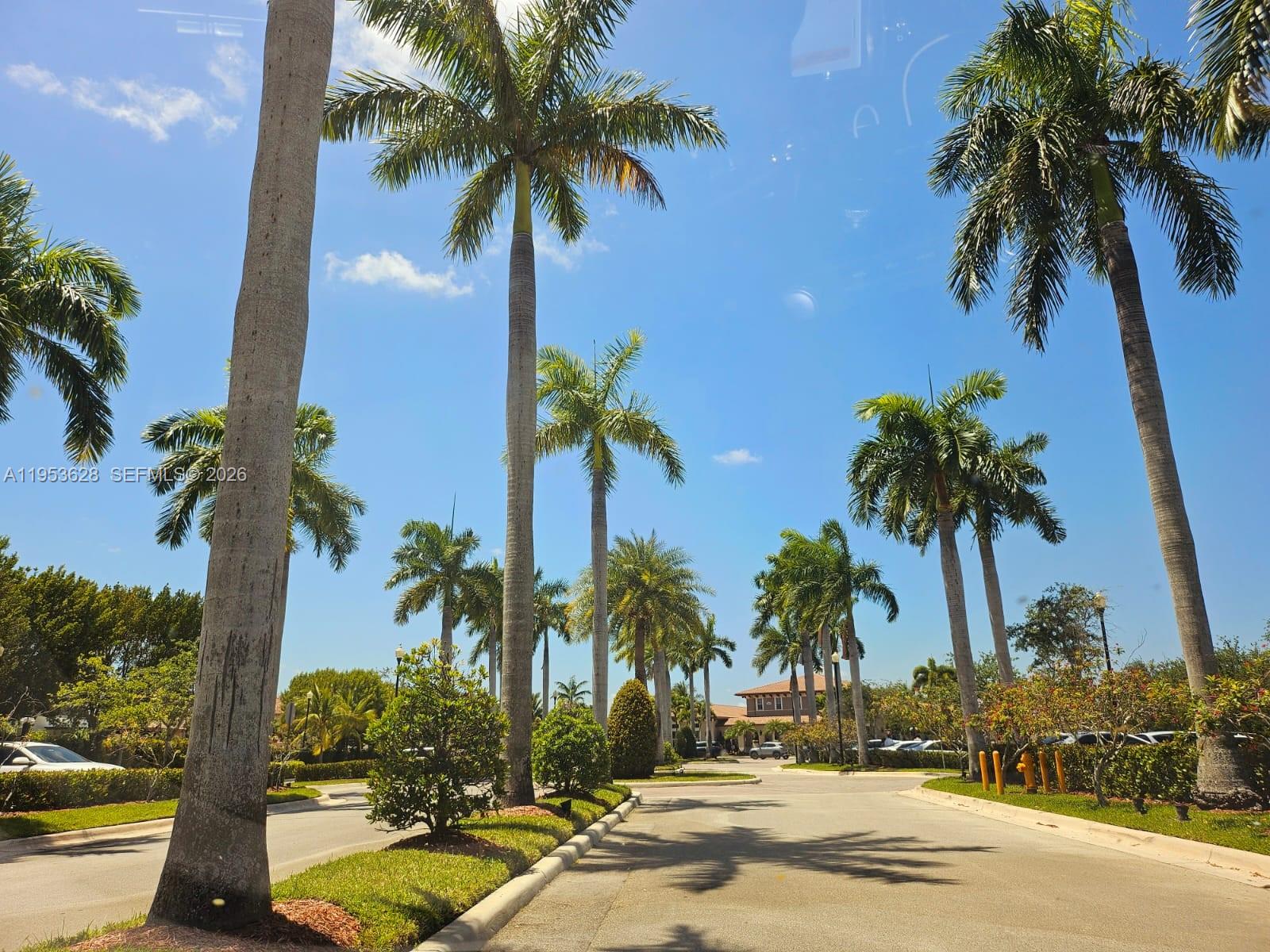 LAKES BY THE BAY GEE - Residential