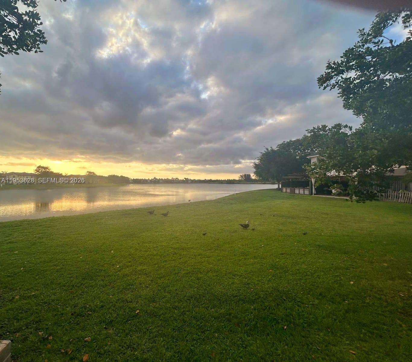 LAKES BY THE BAY GEE - Residential