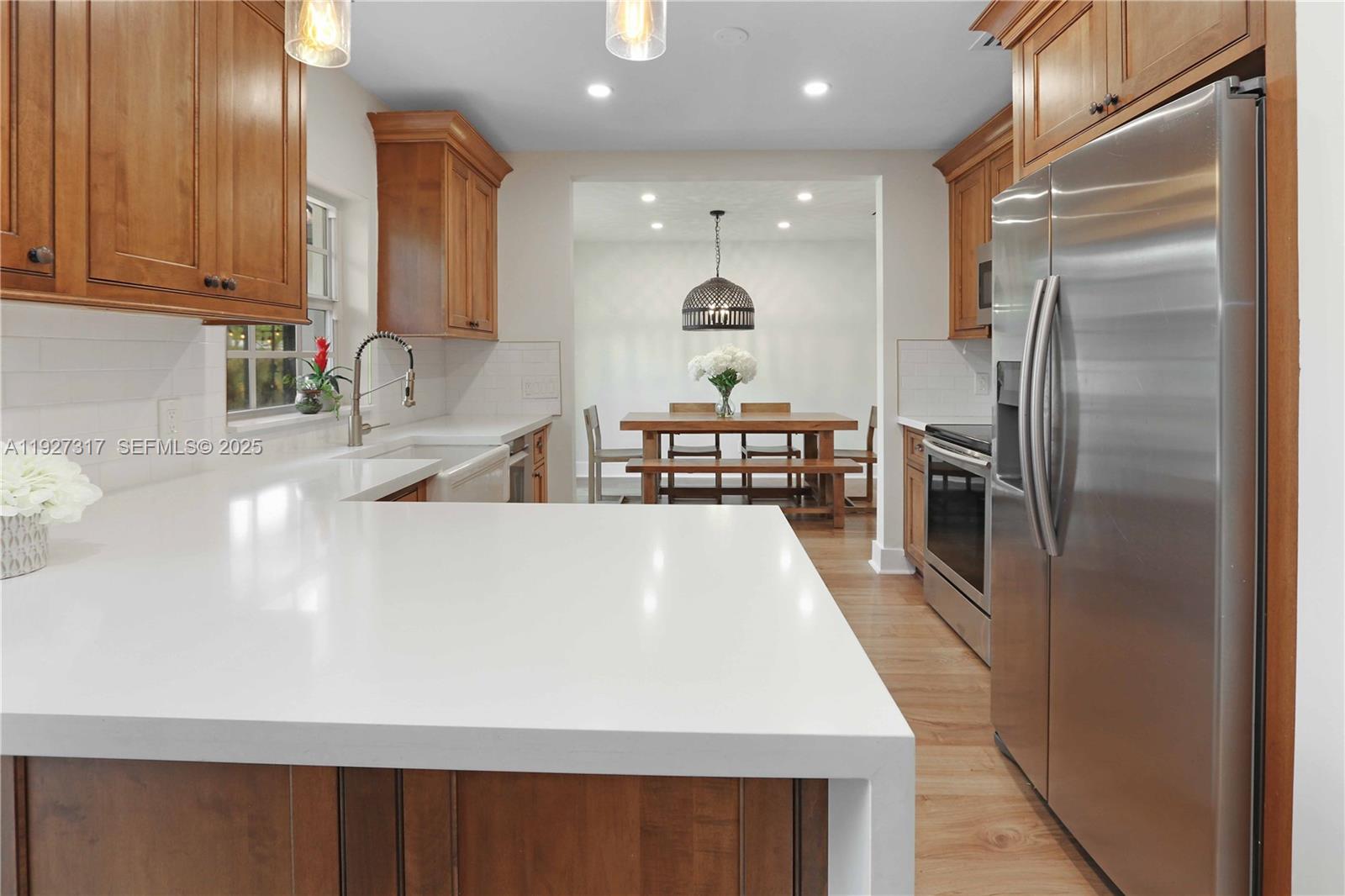 HOLLYWOOD - Residential Lease