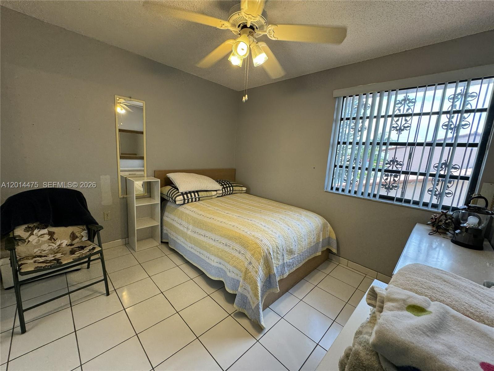 TROPICAL PARK VILLAS COND - Residential