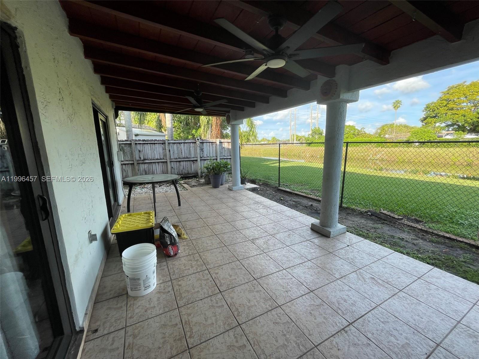 EDGEWATER PARK - Residential