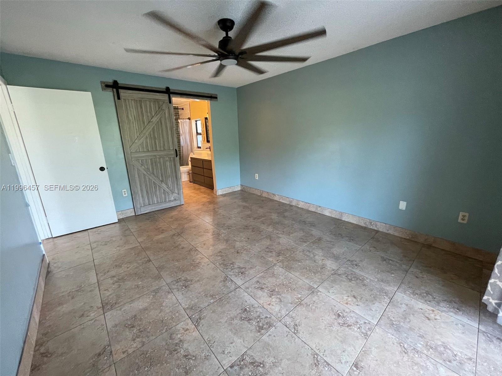 EDGEWATER PARK - Residential