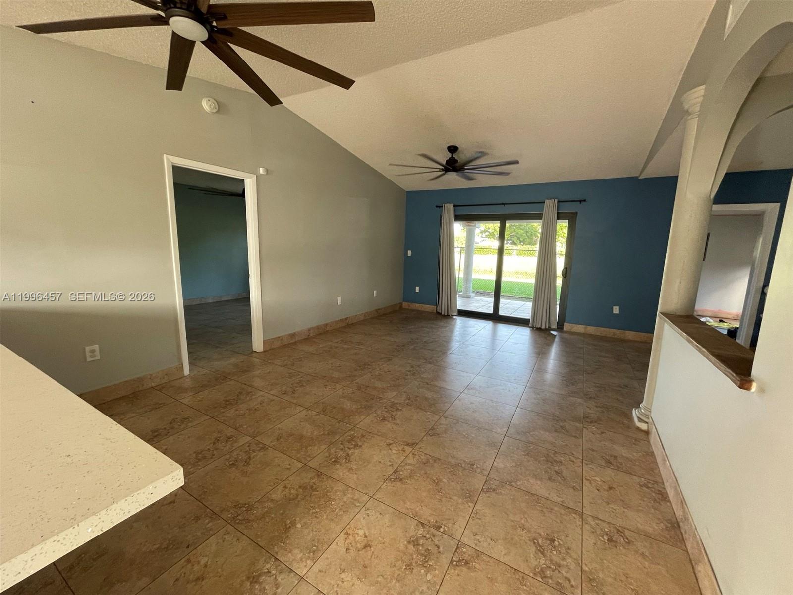 EDGEWATER PARK - Residential