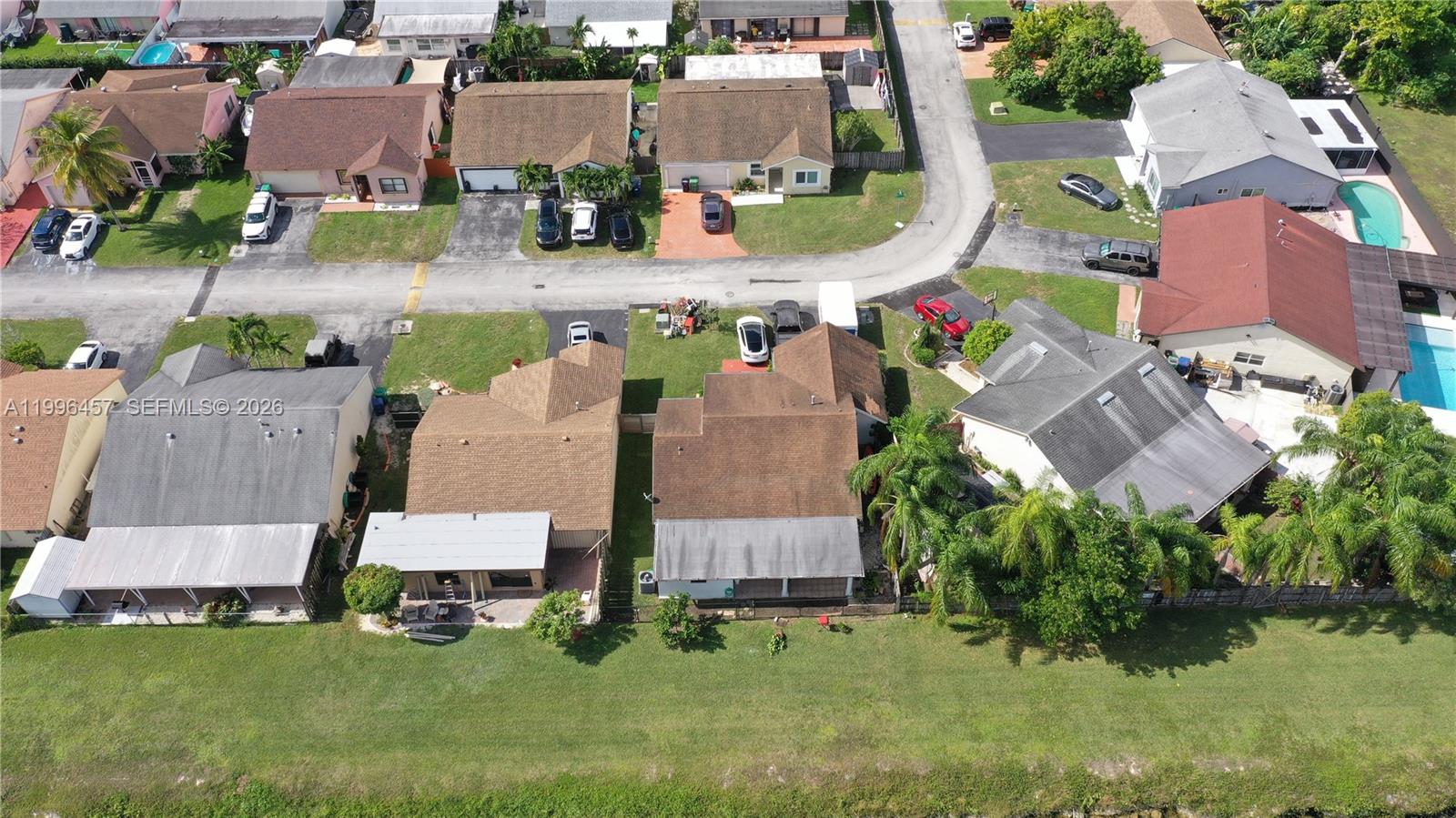 EDGEWATER PARK - Residential