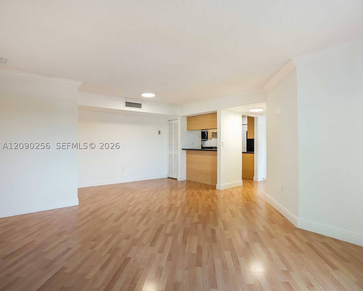 10765 SW 108th Ave 305