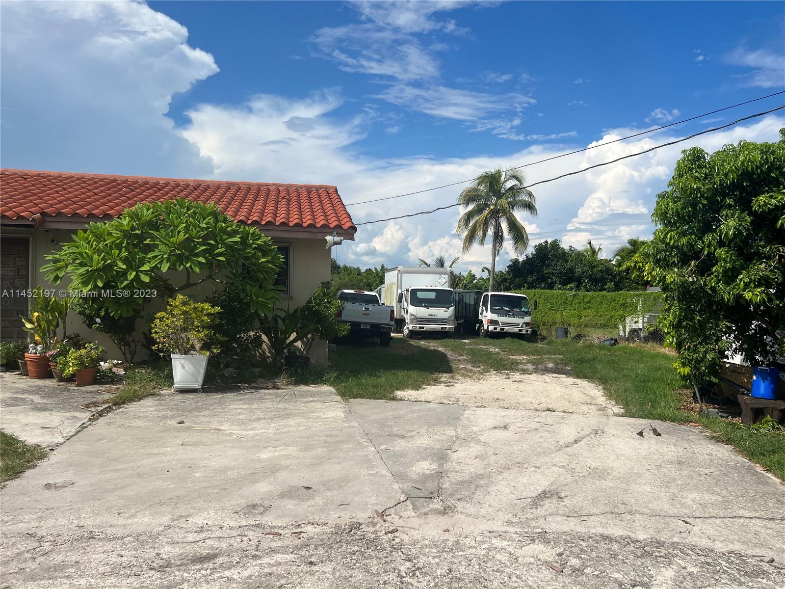 BIRD ROAD FARMSITES - Residential