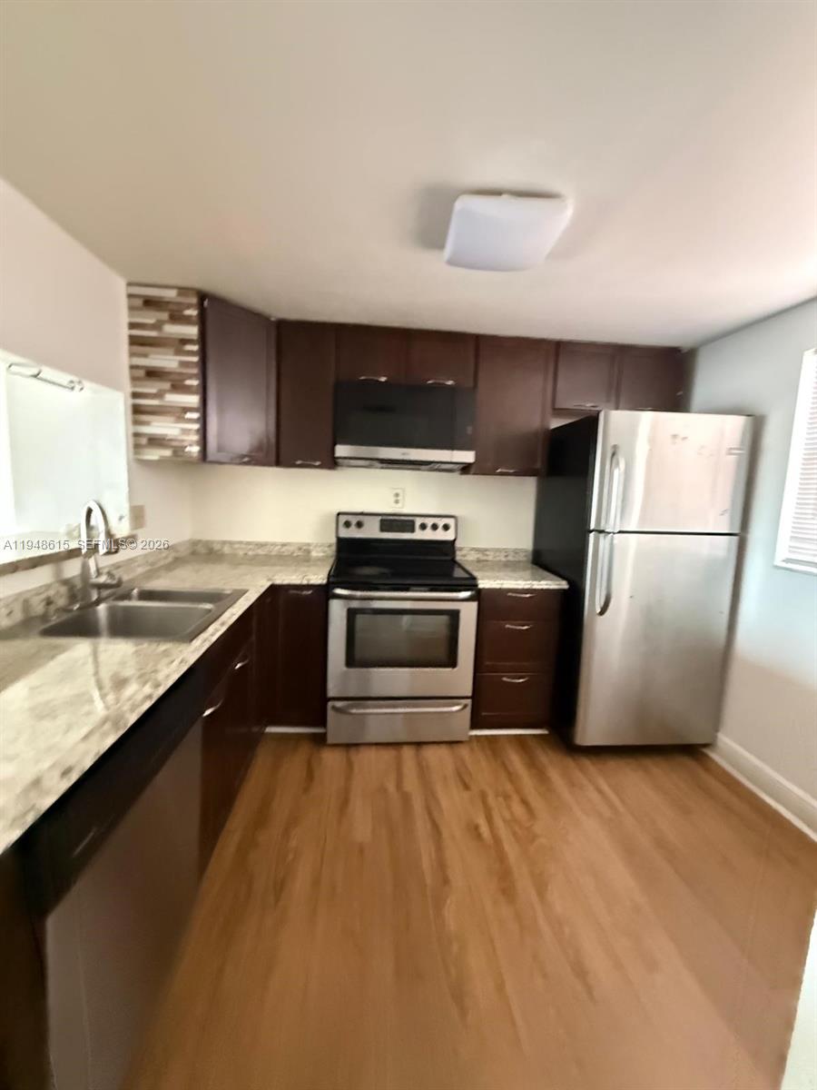 POINT SOUTH CONDO - Residential