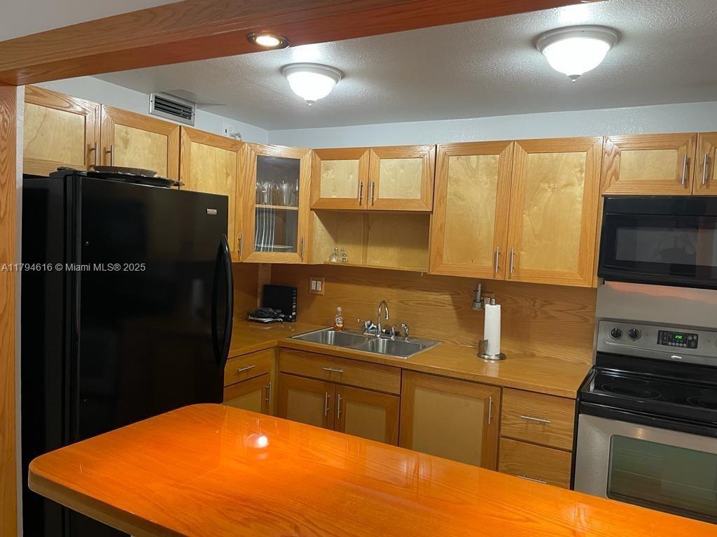 1750 NE 115th St 103