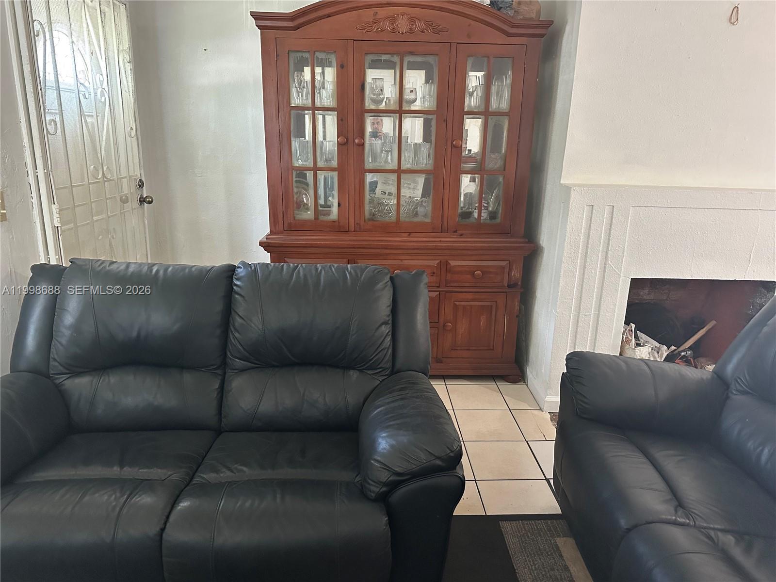 STEPHEN MANOR - Residential