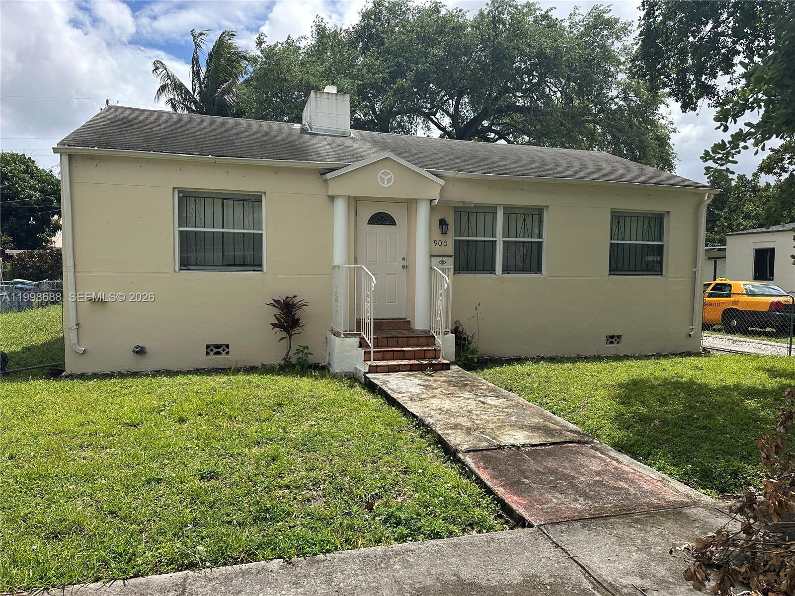 STEPHEN MANOR - Residential