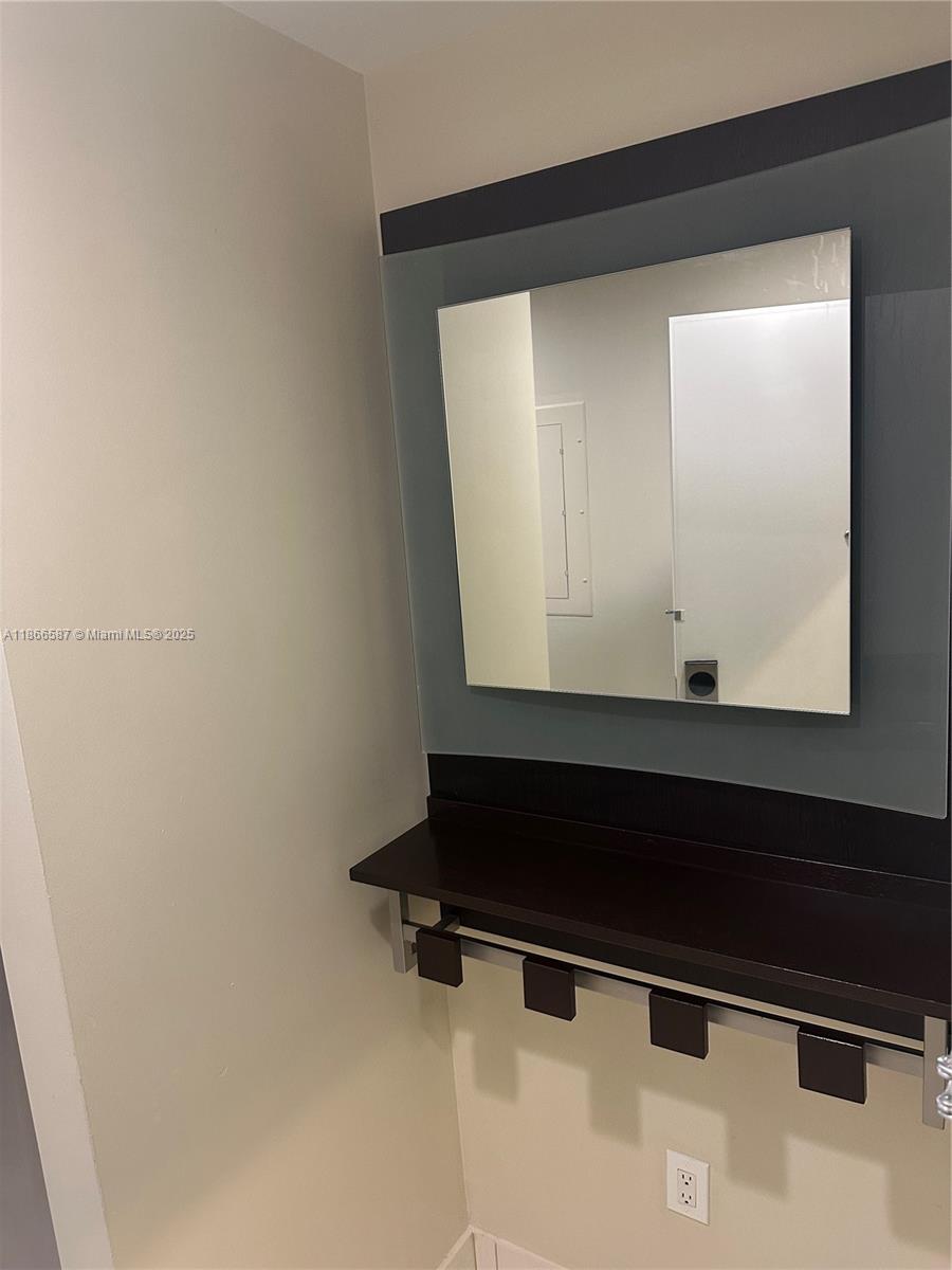 View photos, virtual tours, details... 5300 NW 87th Ave 1007