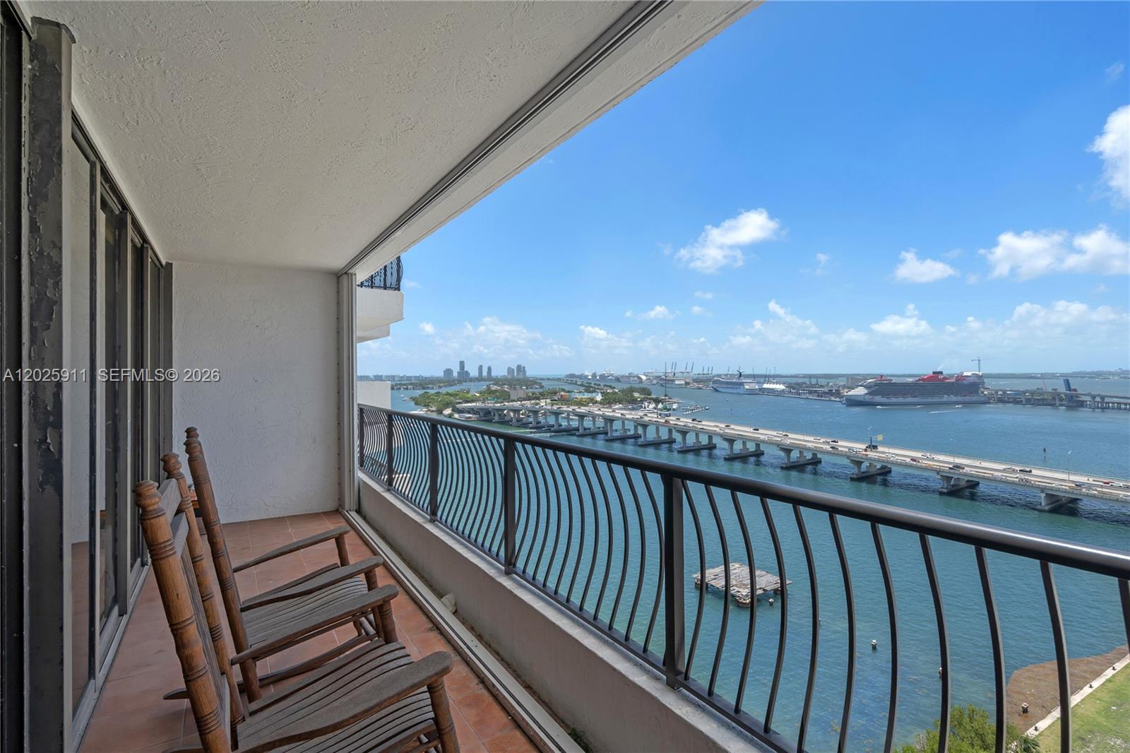 VENETIA CONDO - Residential