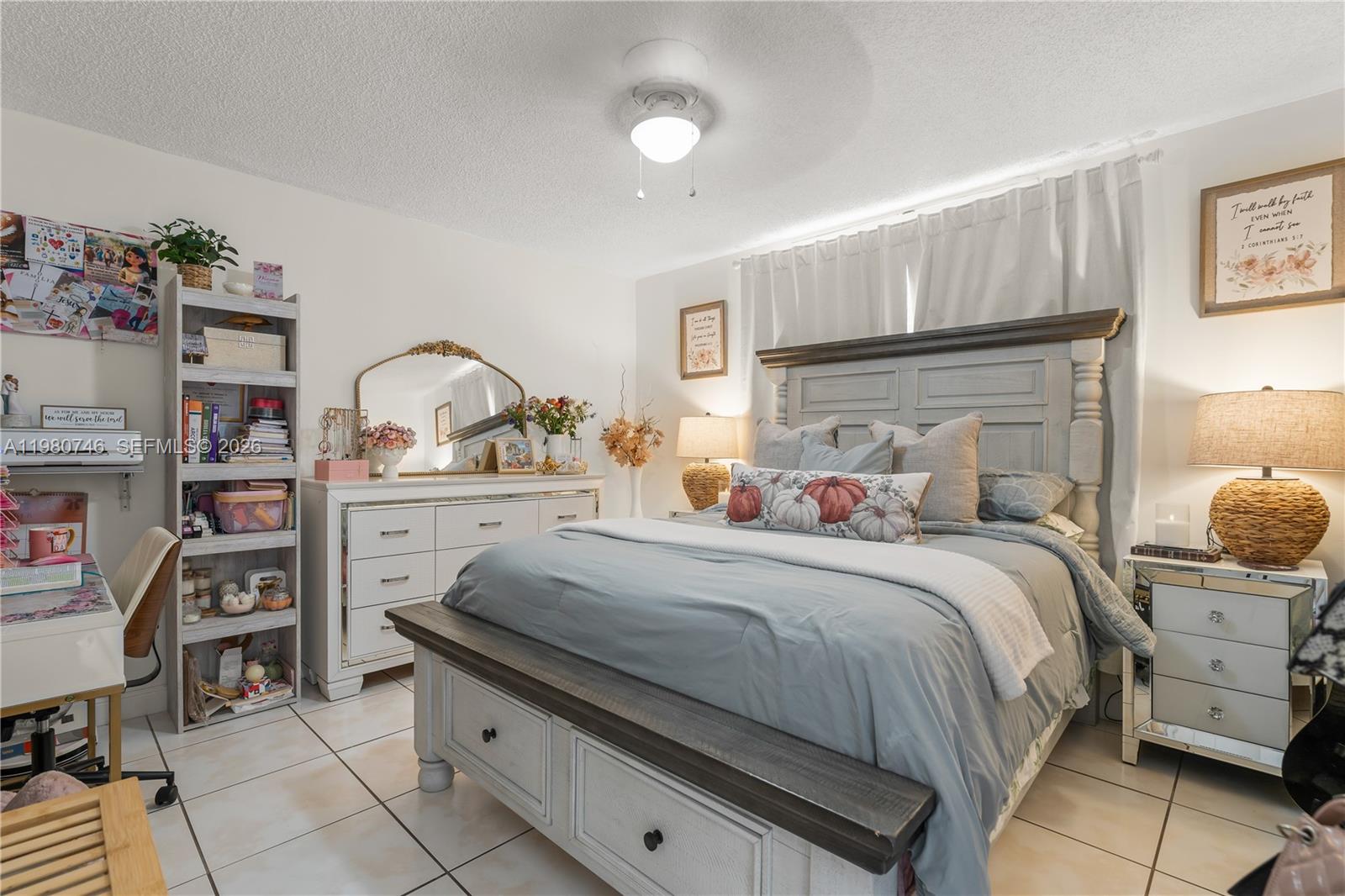 SAMARI LAKE EAST CONDO - Residential Lease