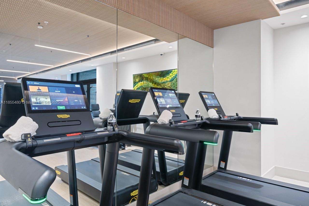 THE TOWER RESIDENCES COND - Residential