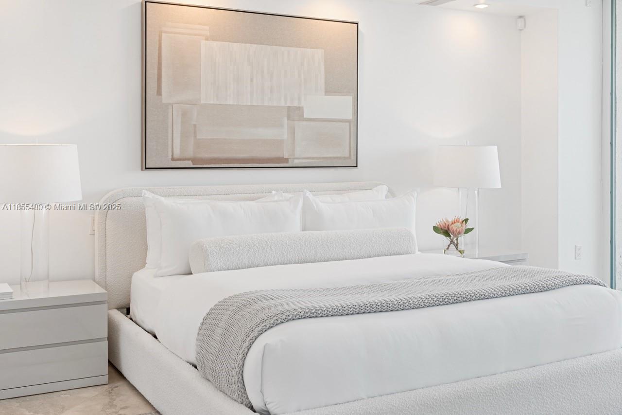 THE TOWER RESIDENCES COND - Residential