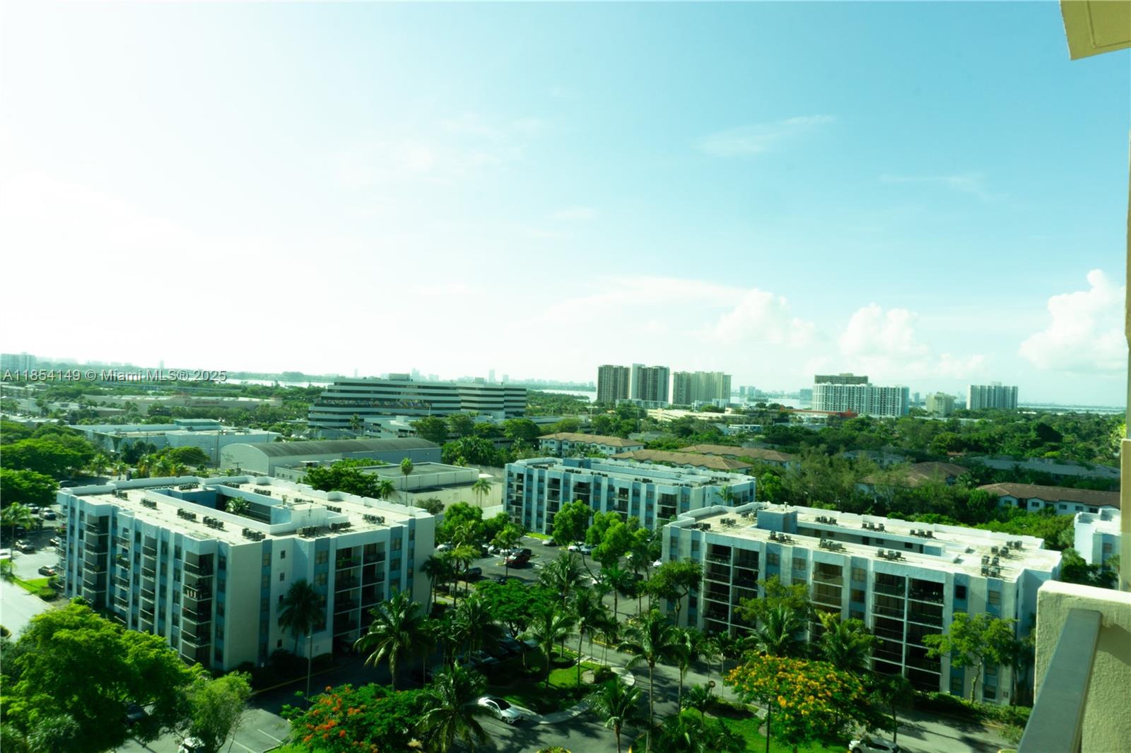 GREENWICH PH I CONDO - Residential