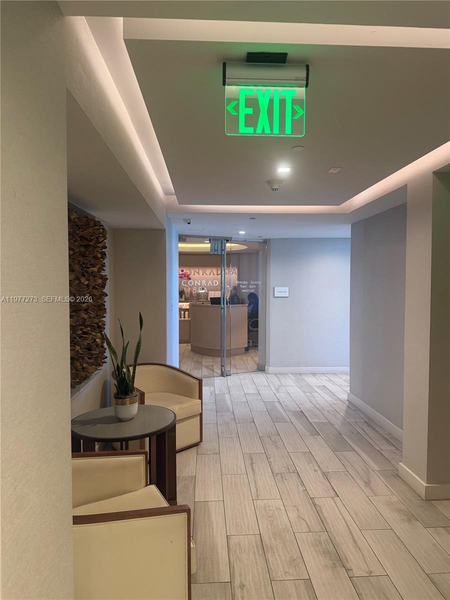 551 FLB CONDOMINIUM RESID - Residential