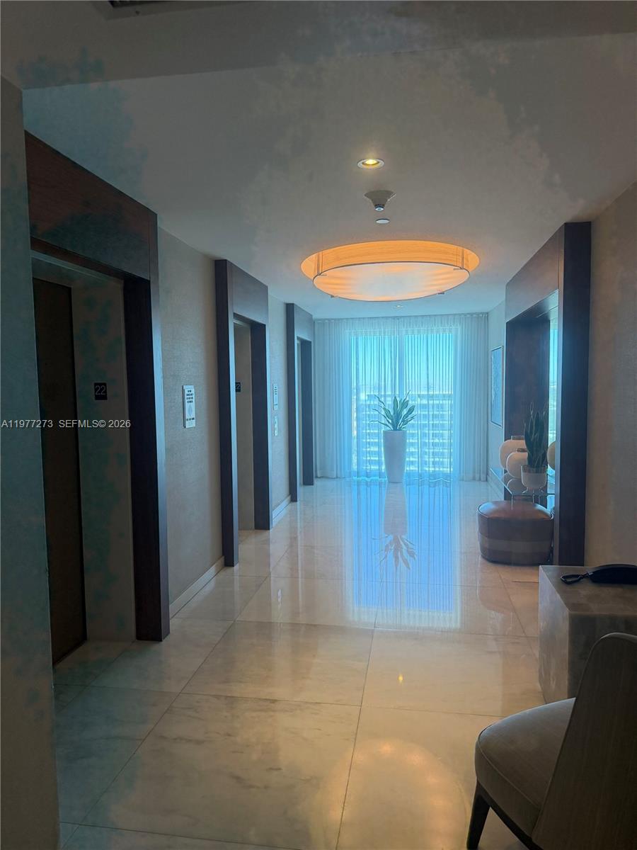 551 FLB CONDOMINIUM RESID - Residential