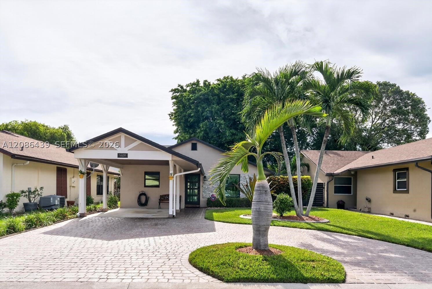 5609 SW 97th Ter
