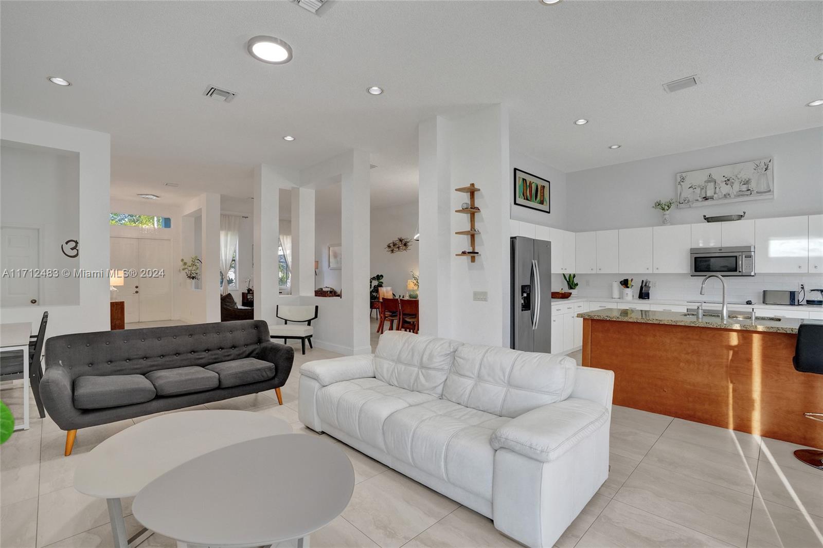 SECTOR 2-PARCELS 1 2 3 4 - Residential Lease