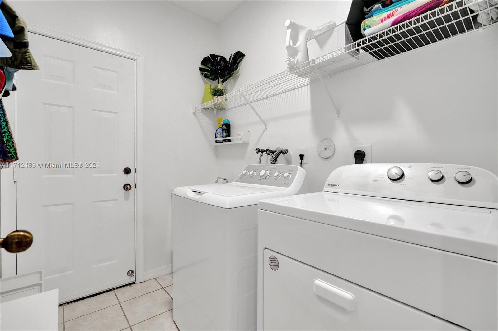 SECTOR 2-PARCELS 1 2 3 4 - Residential Lease