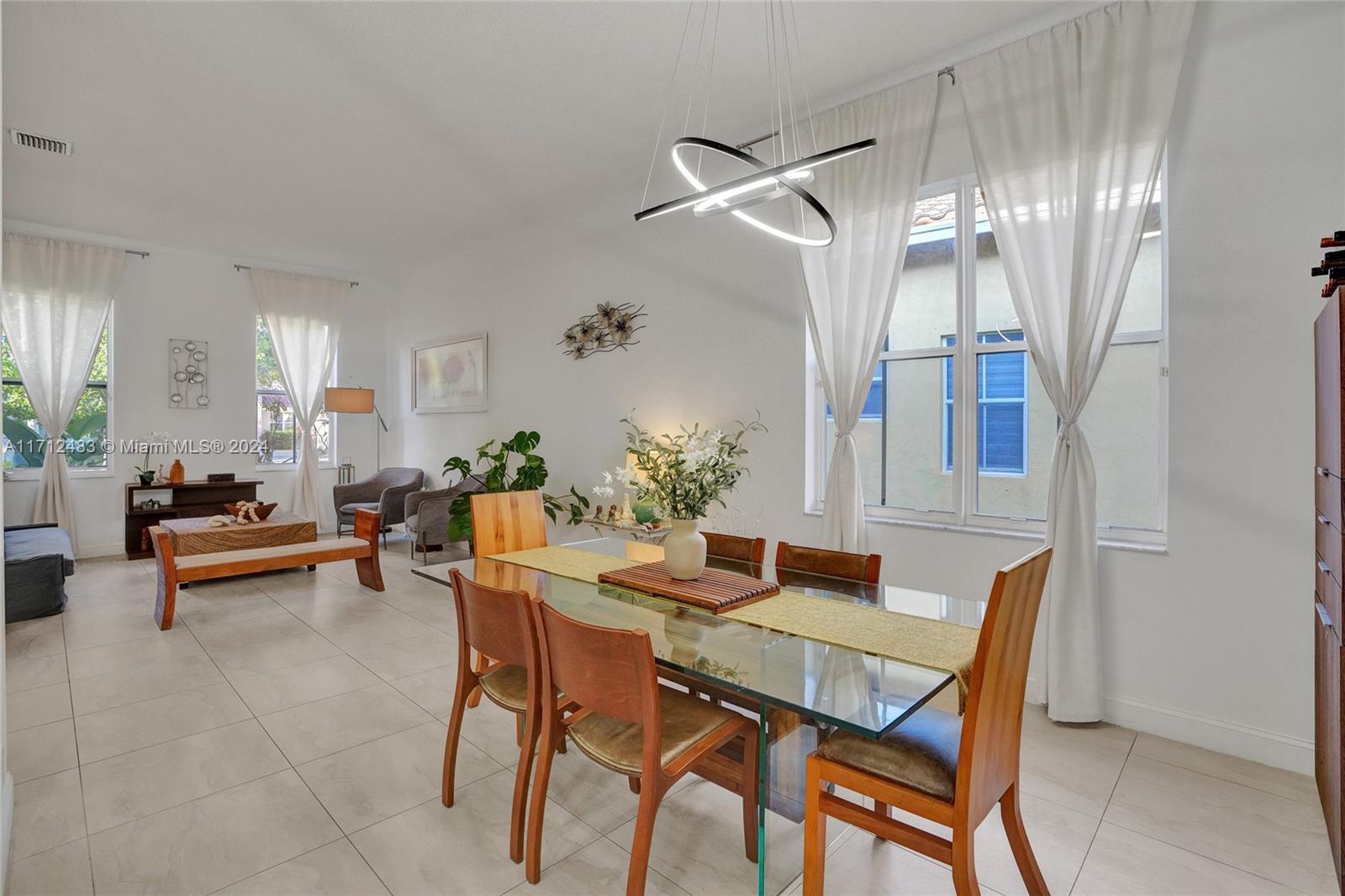 SECTOR 2-PARCELS 1 2 3 4 - Residential Lease