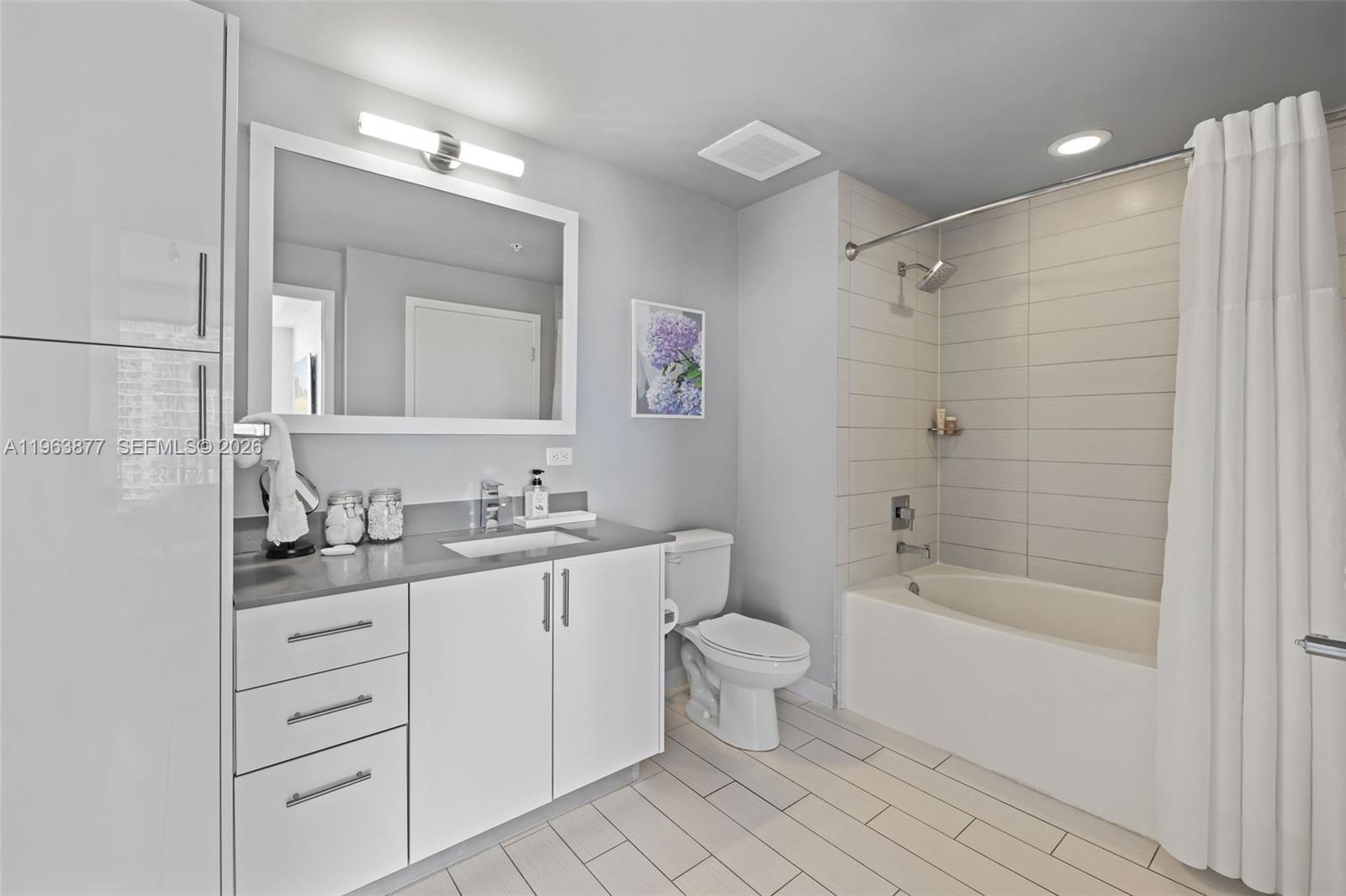 NINE AT MARY BRICKELL VIL - Residential