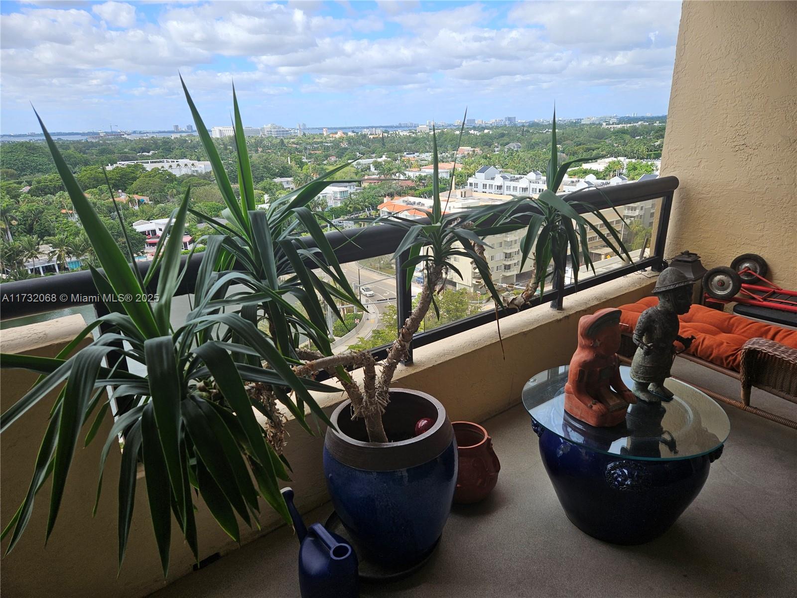 CLUB ATLANTIS CONDO - Residential