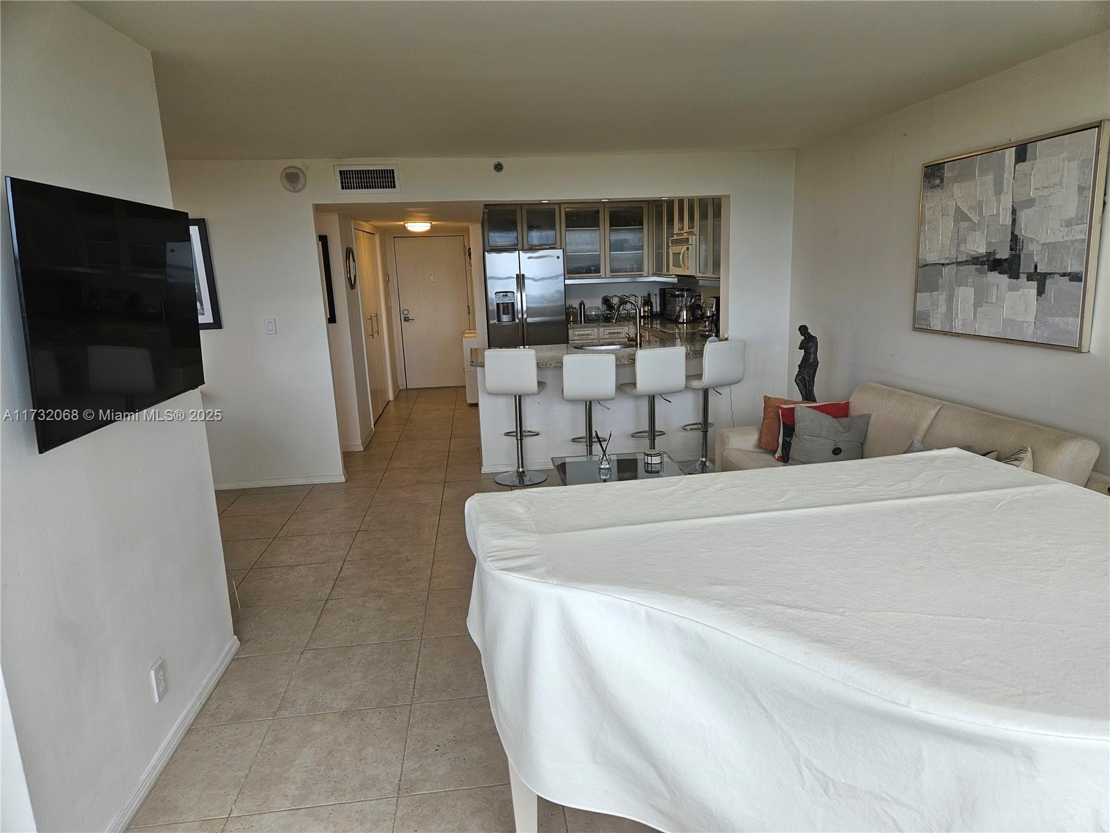 CLUB ATLANTIS CONDO - Residential