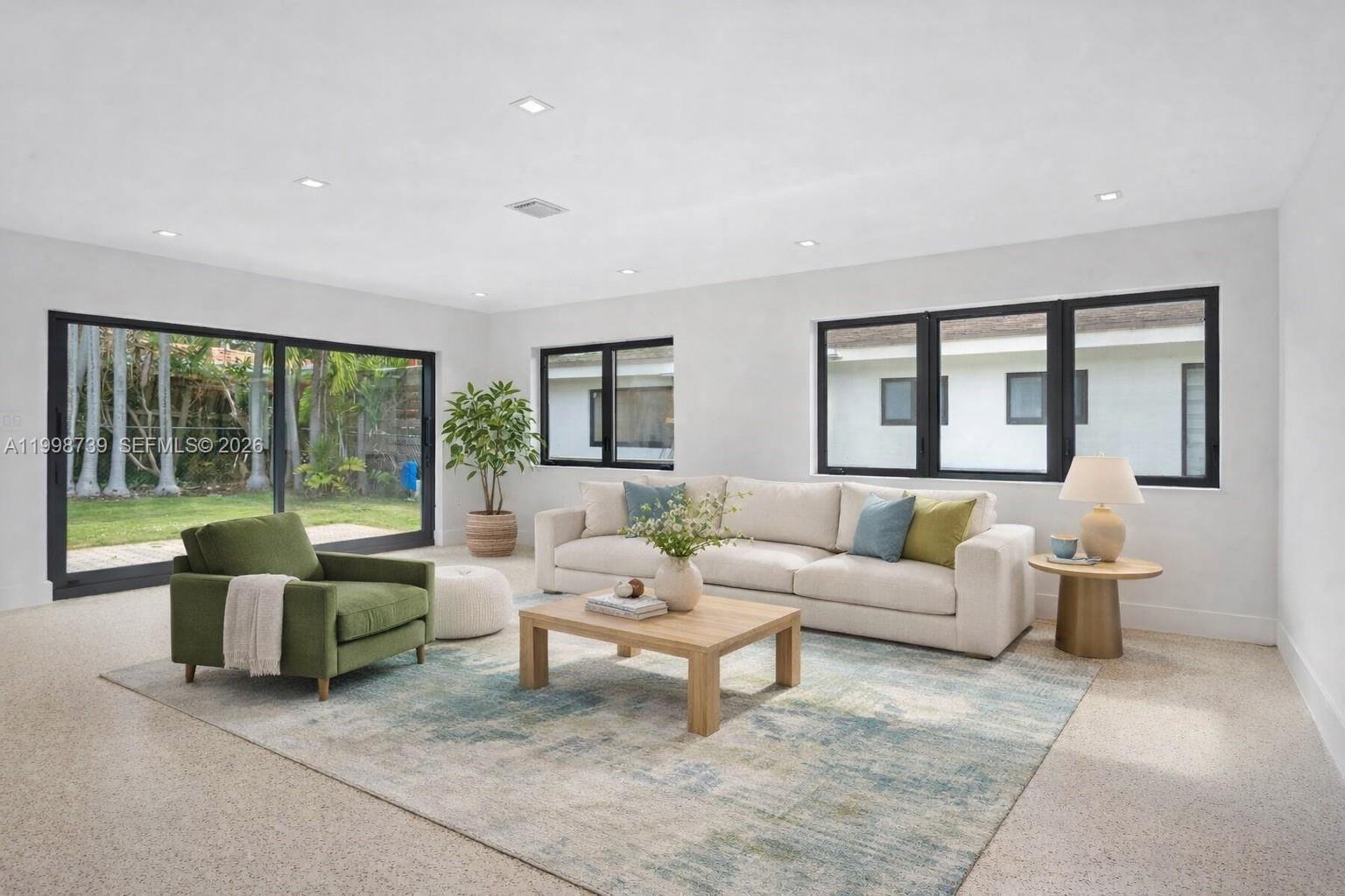 SILVER BLUFF ESTS-SEC A - Residential Lease