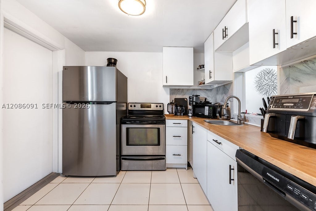 319 NE 14th Ave 106