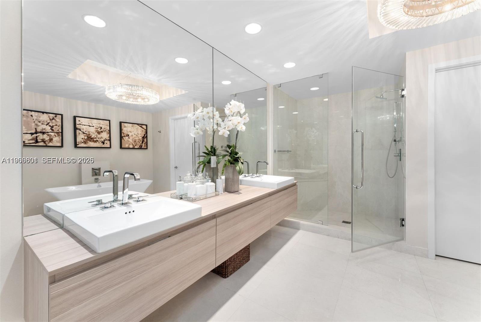 MARINA PALMS RESIDENCES N - Residential