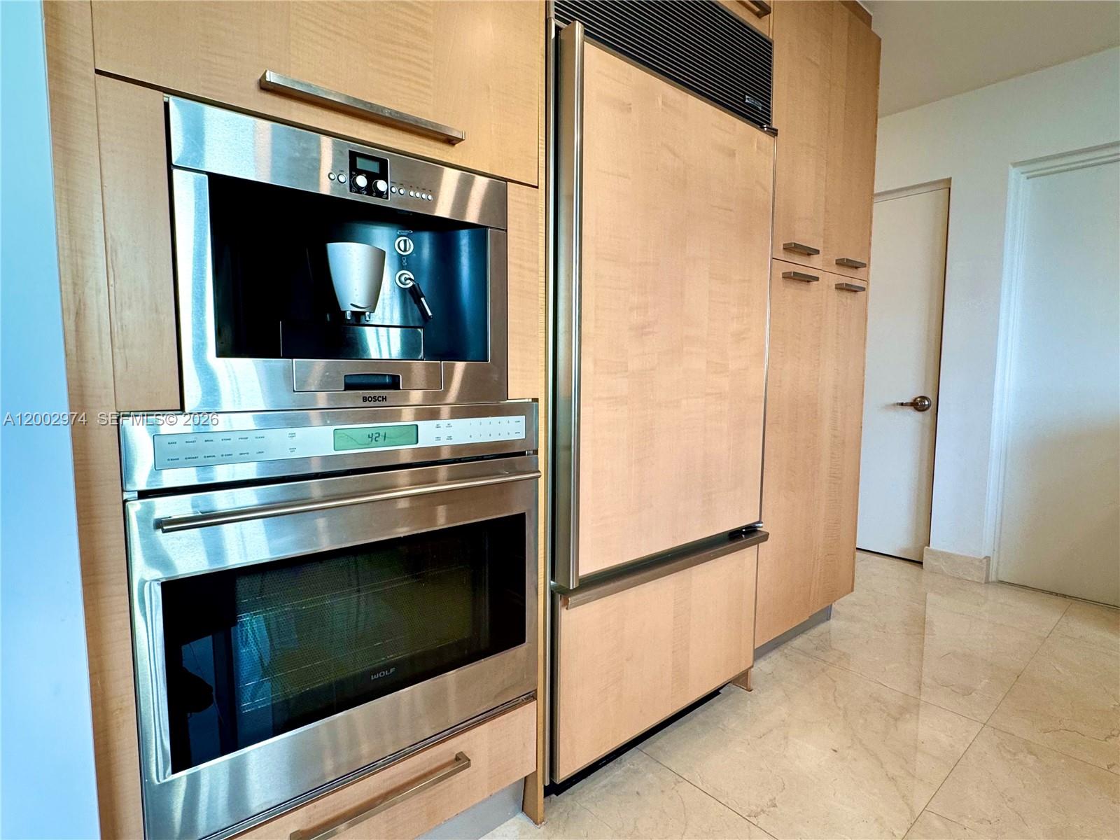 TDR TOWER II CONDO - Residential Lease