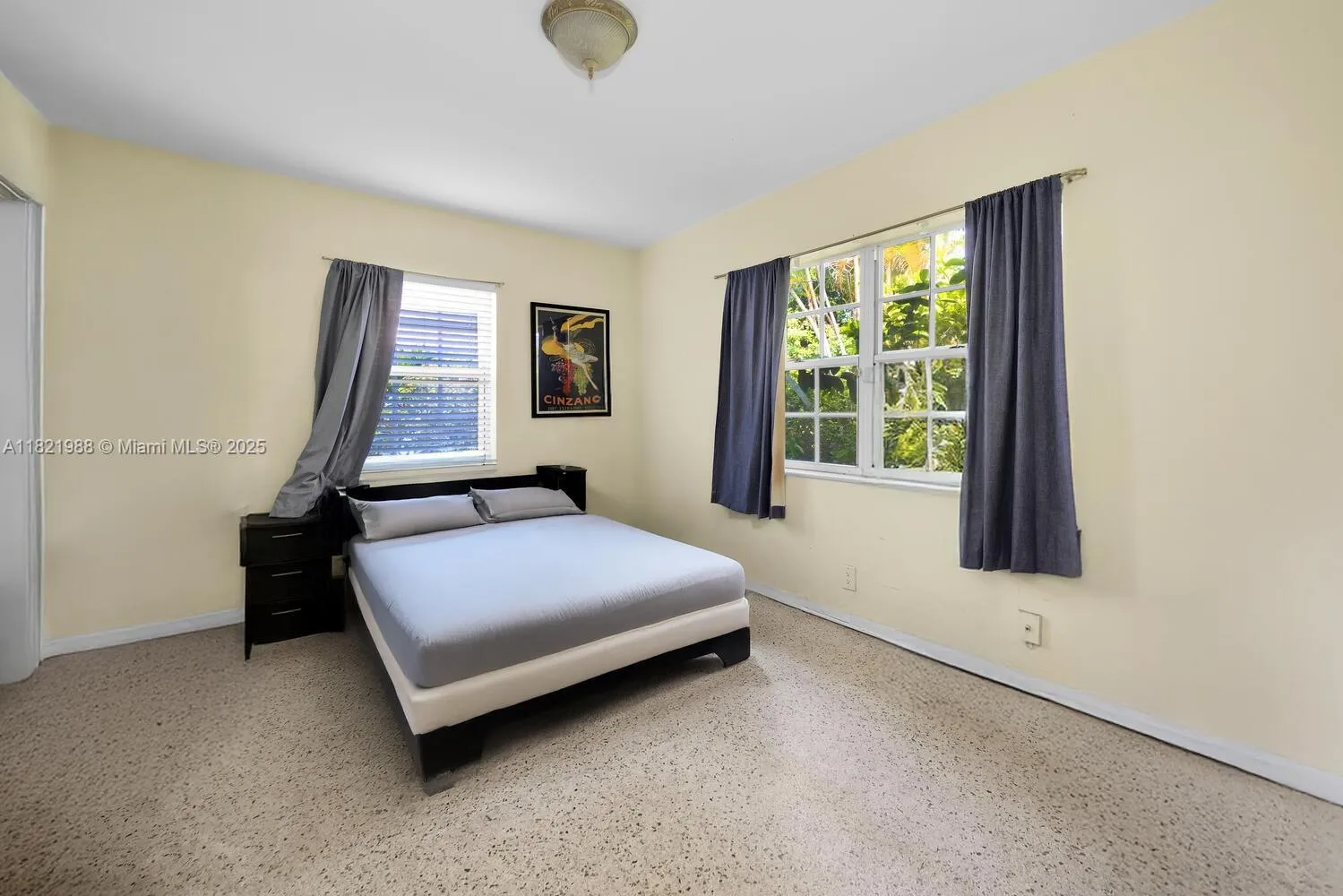 Coral Gables, Florida 33134, United States, 3 Bedrooms Bedrooms, ,2 BathroomsBathrooms,Residential,Active,155077