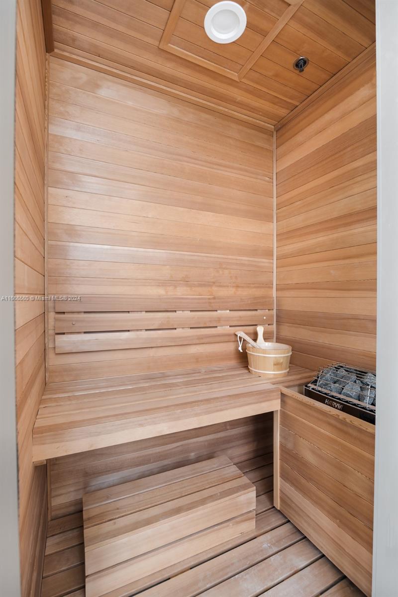 Estates at Acqualina - Residential