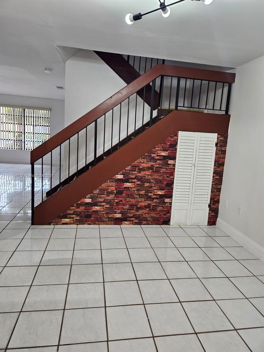 REPLAT OF MILLER DREAMS S - Residential