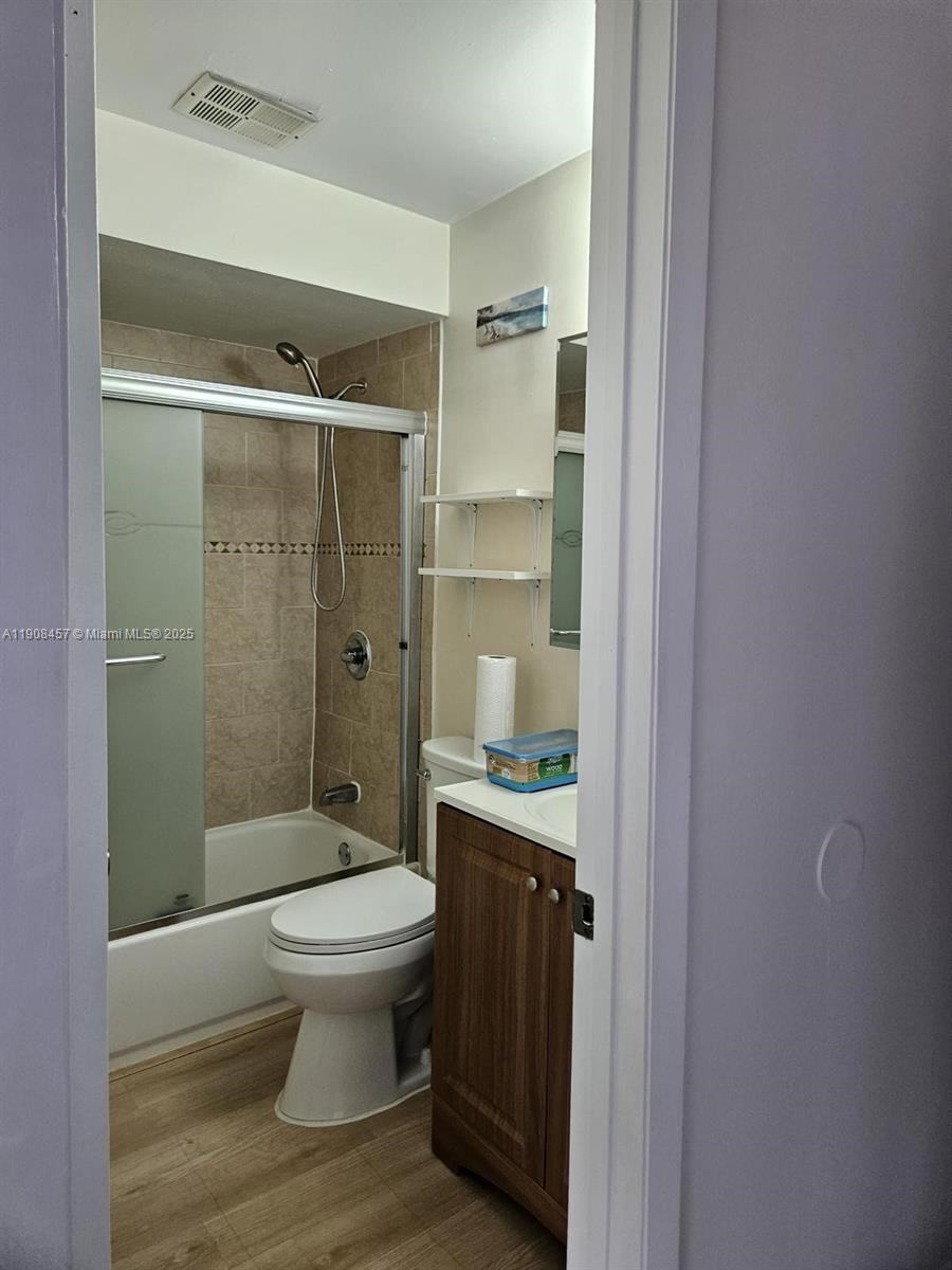 REPLAT OF MILLER DREAMS S - Residential