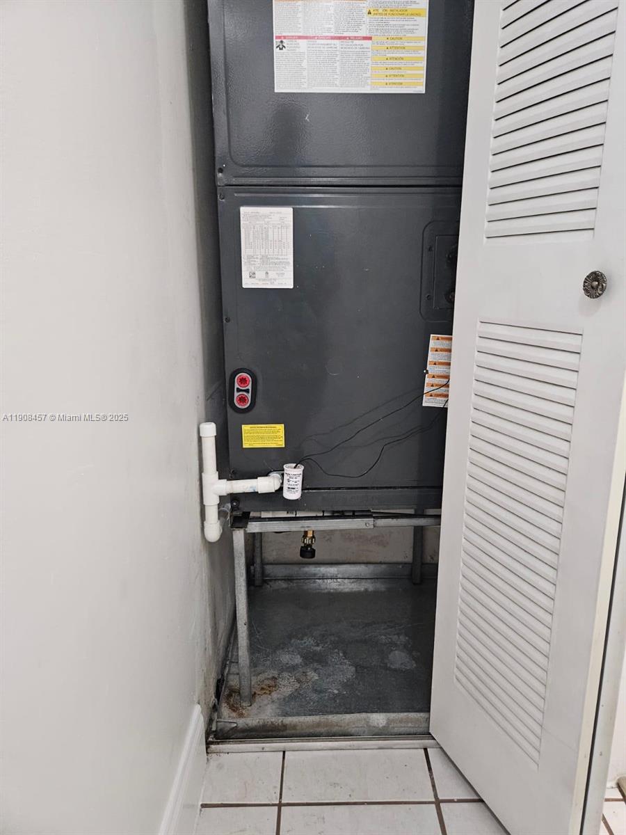 REPLAT OF MILLER DREAMS S - Residential