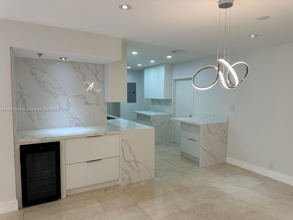 KEY COLONY NO 2 CONDO - Residential Lease