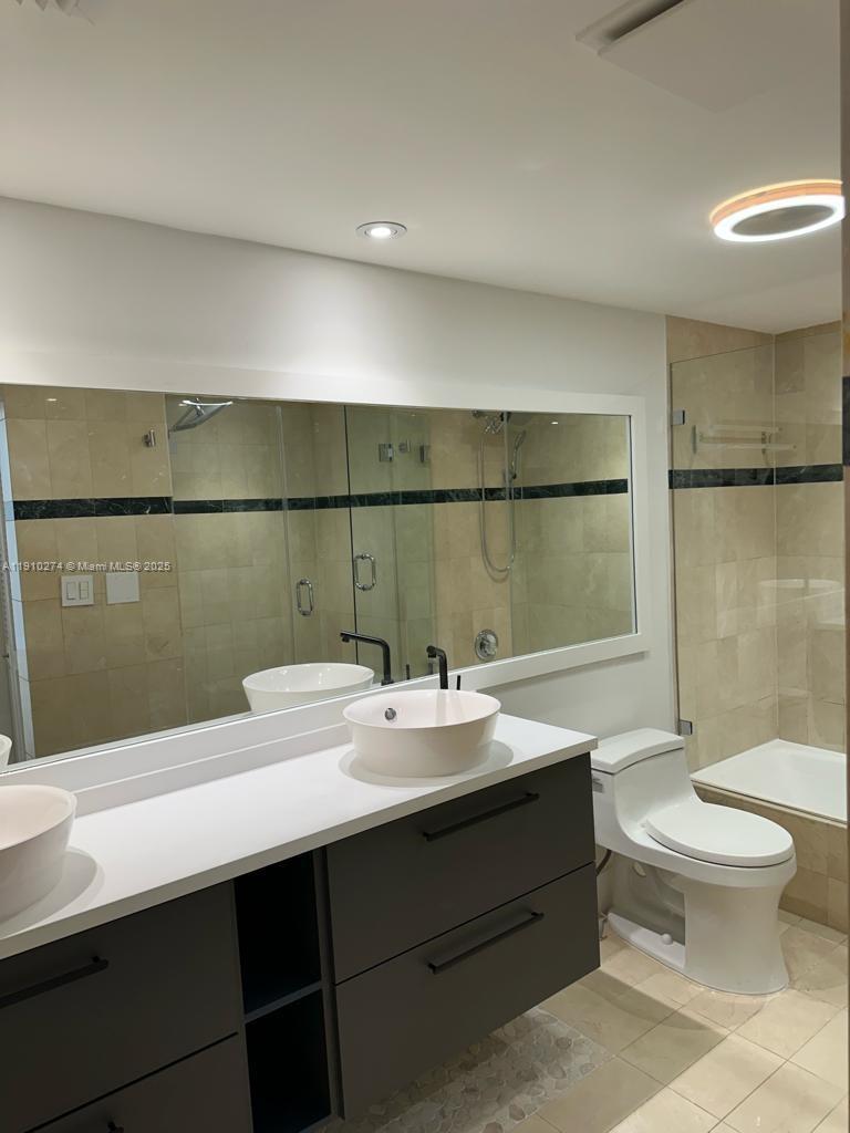 KEY COLONY NO 2 CONDO - Residential Lease